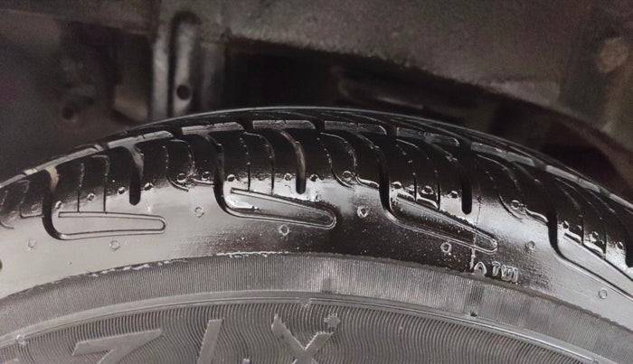 2017 Maruti Alto 800 VXI, Petrol, Manual, 31,273 km, Right Rear Tyre Tread