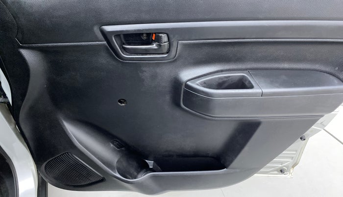 2019 Maruti S PRESSO LXI, Petrol, Manual, 49,342 km, Driver Side Door Panels Control