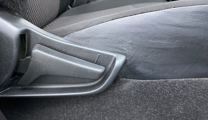2019 Maruti S PRESSO LXI, Petrol, Manual, 49,342 km, Driver Side Adjustment Panel