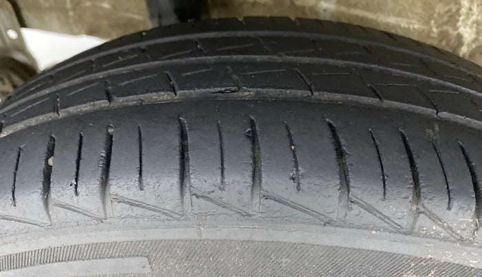 2019 Maruti S PRESSO LXI, Petrol, Manual, 49,342 km, Right Rear Tyre Tread