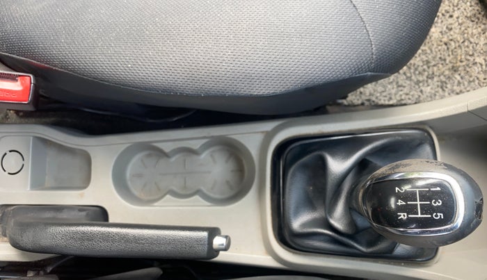 2019 Tata Tiago XZ PETROL, CNG, Manual, 1,13,117 km, Gear Lever