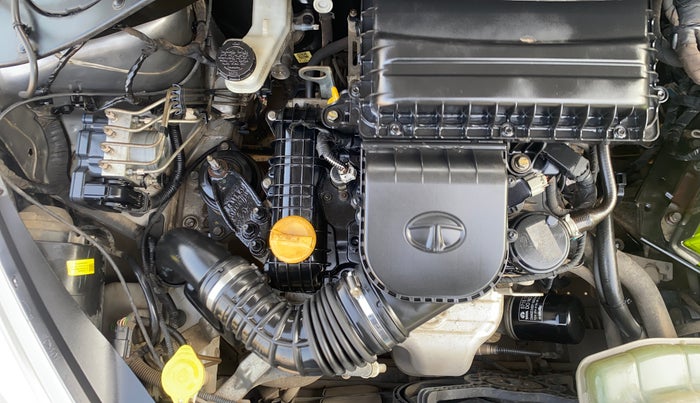 2019 Tata Tiago XZ PETROL, CNG, Manual, 1,13,117 km, Engine View - Right