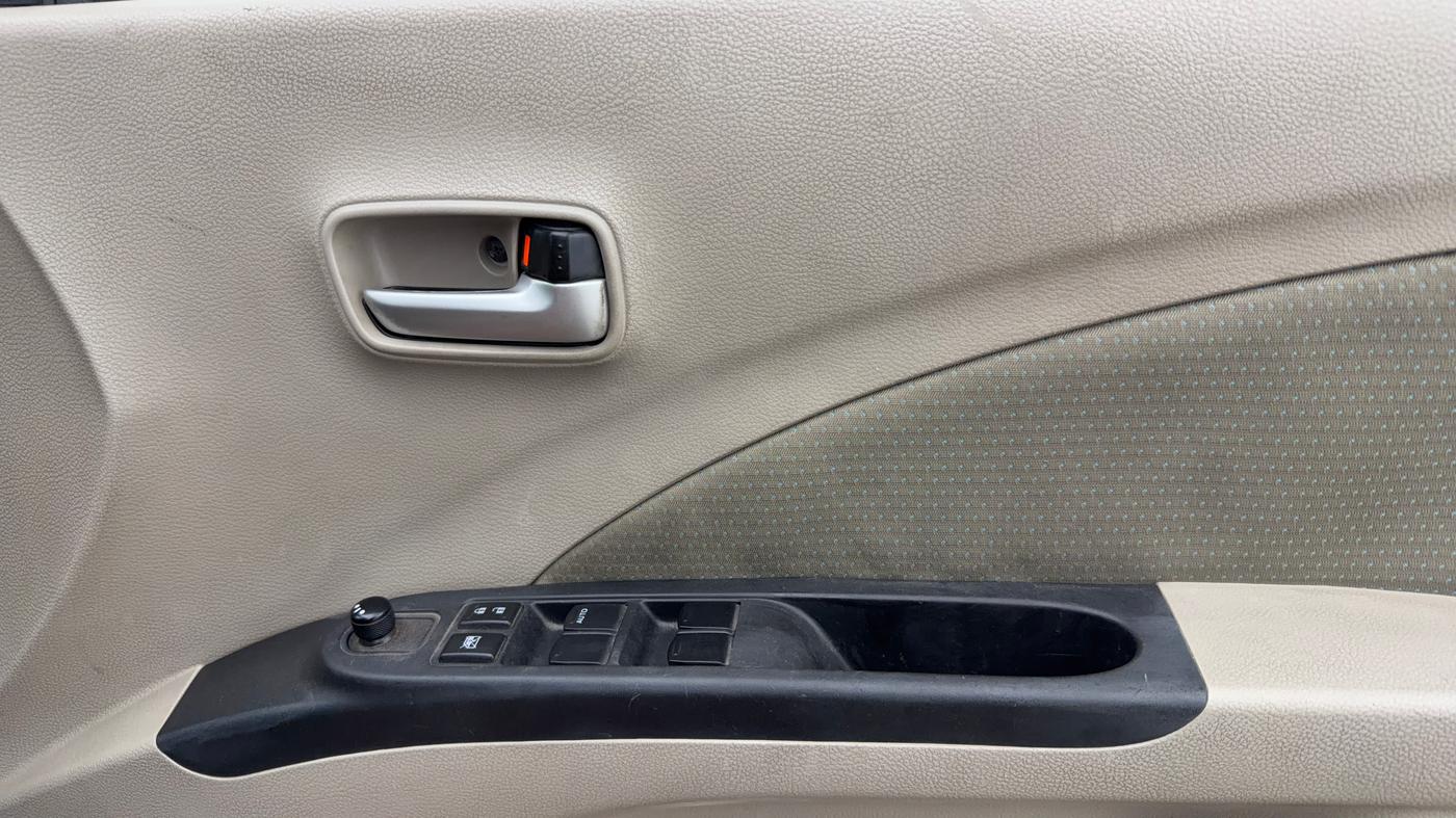 2018 Maruti Celerio ZXI AMT (O), Petrol, Automatic, 51,320 km, Driver Side Door Panels Control