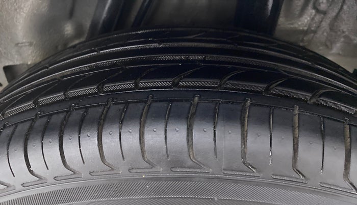 2014 Honda City SV CVT PETROL, Petrol, Automatic, 32,125 km, Left Rear Tyre Tread
