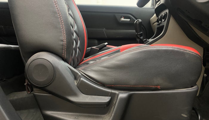 2020 Maruti New Wagon-R ZXI 1.2, Petrol, Manual, 67,694 km, Driver Side Adjustment Panel