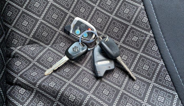 2018 Maruti Alto 800 LXI, Petrol, Manual, 31,194 km, Key Close Up