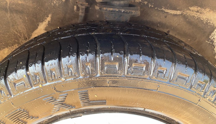 2018 Maruti Alto 800 LXI, Petrol, Manual, 31,194 km, Right Front Tyre Tread