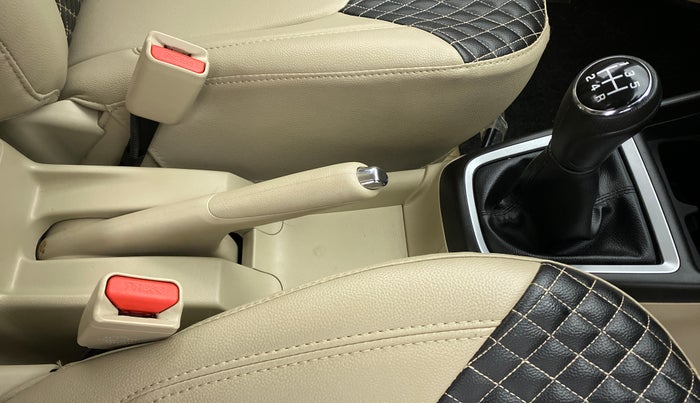 2021 Maruti Dzire VXI, Petrol, Manual, 5,432 km, Gear Lever