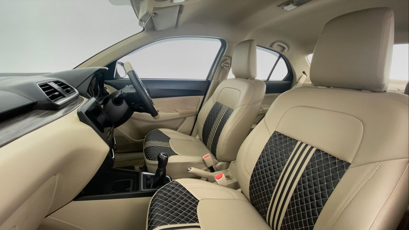 2021 Maruti Dzire VXI, Petrol, Manual, 5,432 km, Right Side Front Door Cabin