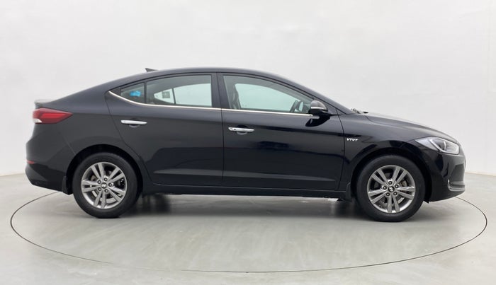 2017 Hyundai New Elantra 2.0 SX(O) AT PETROL, Petrol, Automatic, 61,739 km, Right Side View
