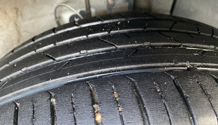 2022 Hyundai VENUE SX 1.0 TURBO IMT, Petrol, Manual, 24,097 km, Right Front Tyre Tread