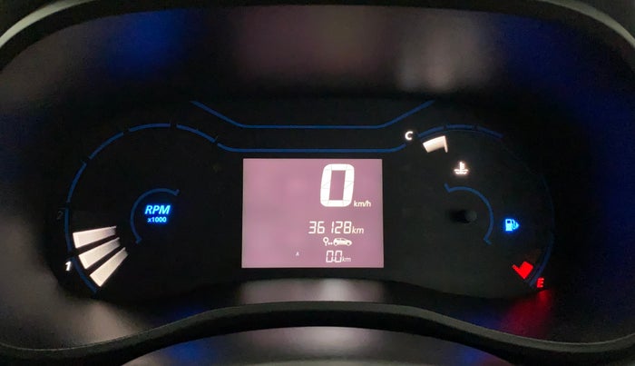 2021 Renault Kwid RXT 1.0 (O), Petrol, Manual, 36,060 km, Odometer Image