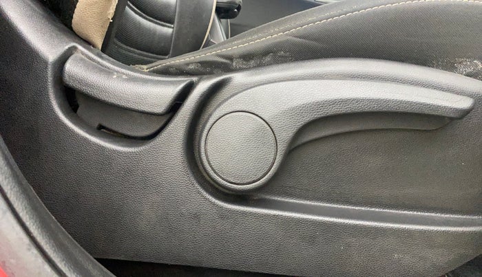 2017 Hyundai Creta SX PLUS 1.6 PETROL, Petrol, Manual, 71,242 km, Driver Side Adjustment Panel