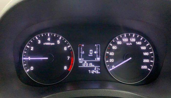 2017 Hyundai Creta SX PLUS 1.6 PETROL, Petrol, Manual, 71,242 km, Odometer Image