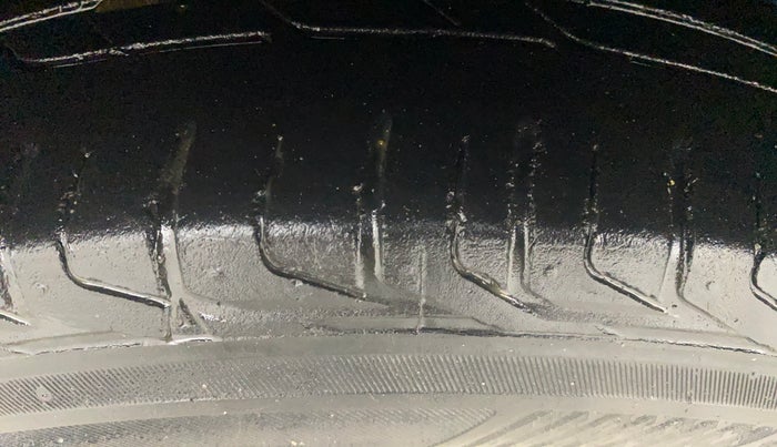 2022 Tata NEXON XZ PLUS (PREMIUM) KAZIRANGA PETROL, Petrol, Manual, 43,128 km, Left Front Tyre Tread