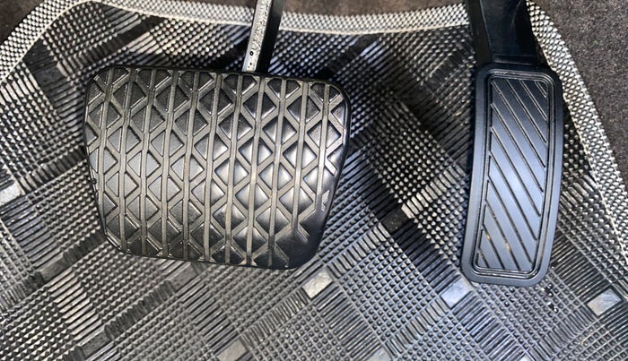 2015 Ford Ecosport TITANIUM 1.5L PETROL AT, Petrol, Automatic, 85,922 km, Pedals