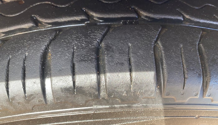 2015 Ford Ecosport TITANIUM 1.5L PETROL AT, Petrol, Automatic, 85,922 km, Right Front Tyre Tread