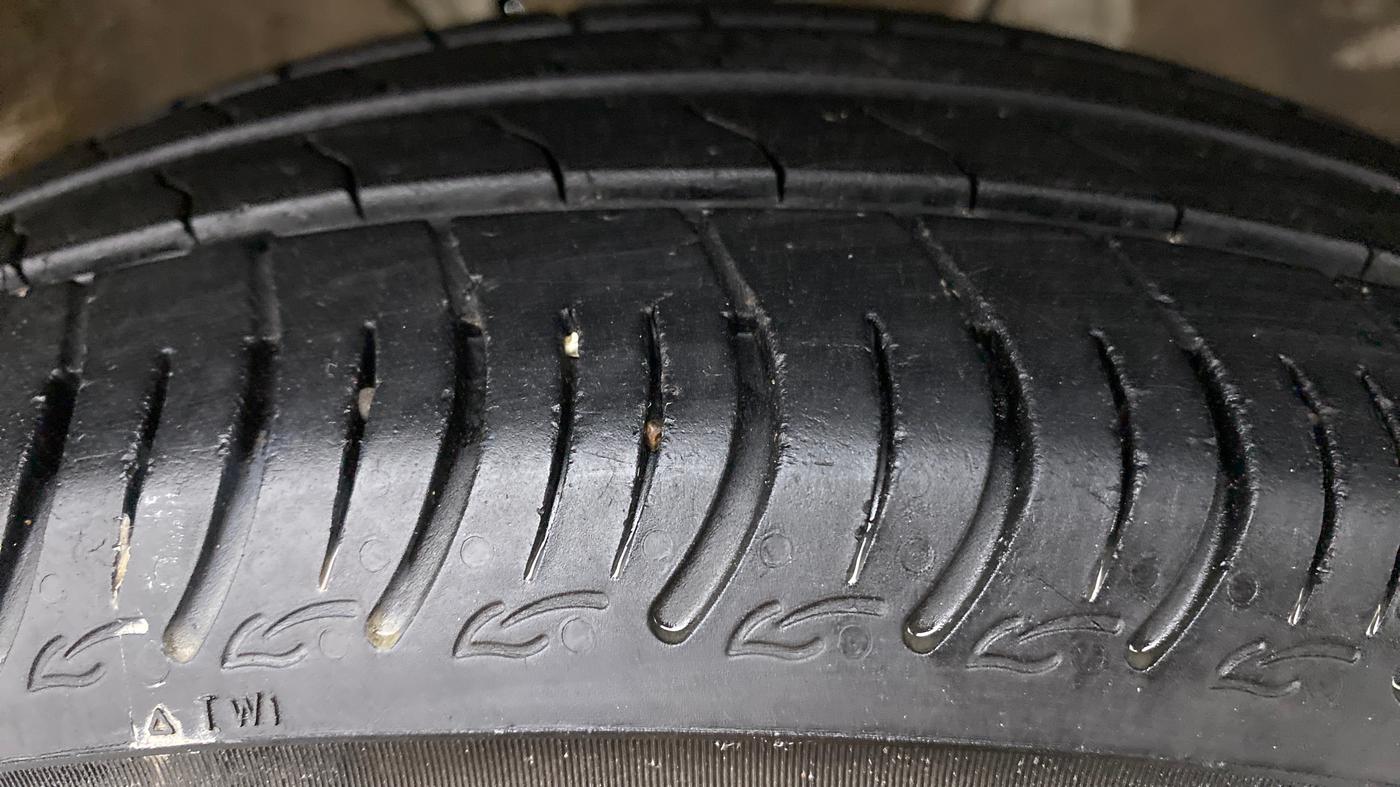 2021 Maruti S PRESSO VXI CNG, CNG, Manual, 50,404 km, Right Front Tyre Tread