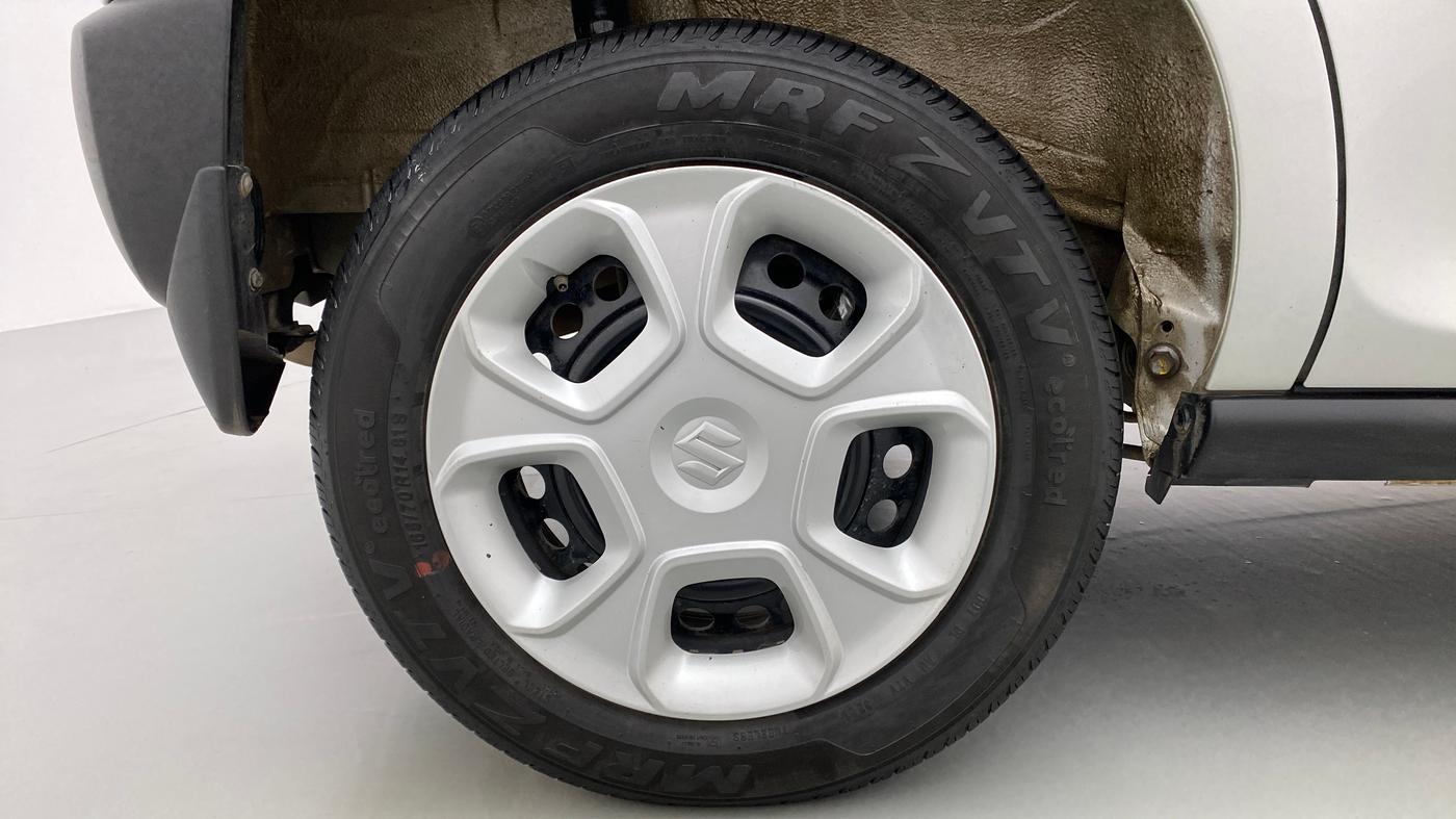 2021 Maruti S PRESSO VXI CNG, CNG, Manual, 50,404 km, Right Rear Wheel
