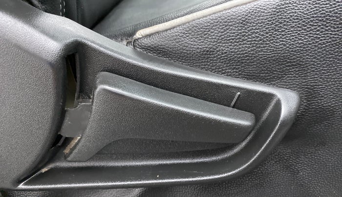 2021 Maruti S PRESSO VXI CNG, CNG, Manual, 50,404 km, Driver Side Adjustment Panel