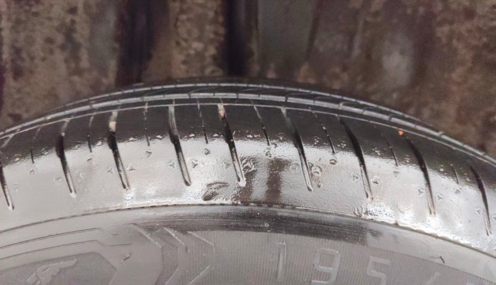 2025 Toyota Urban Cruiser Taisor V 1.0 Petrol MT, Petrol, Manual, 9,028 km, Right Rear Tyre Tread