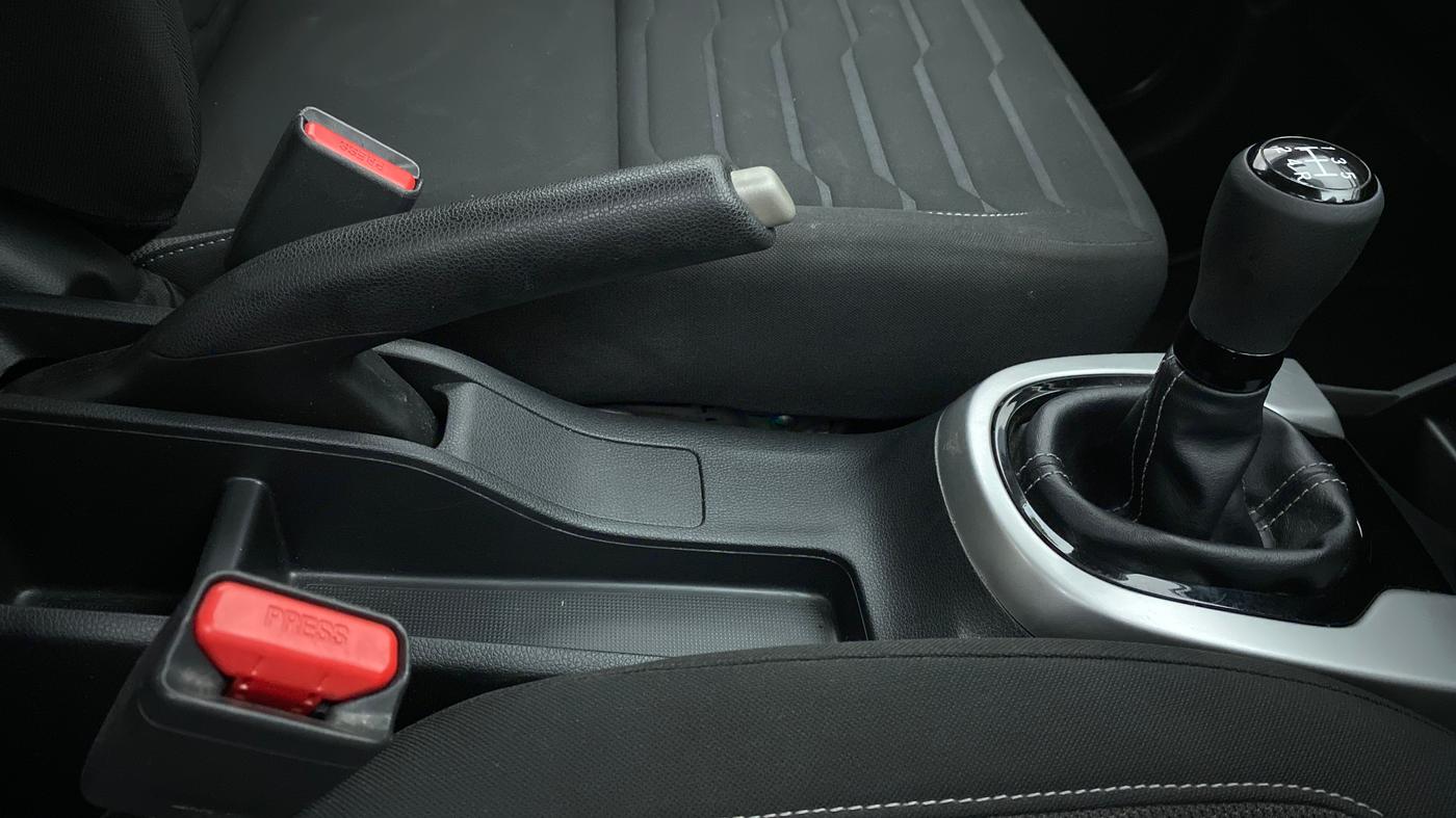 2021 Honda WR-V 1.2 SV MT, Petrol, Manual, 17,658 km, Gear Lever
