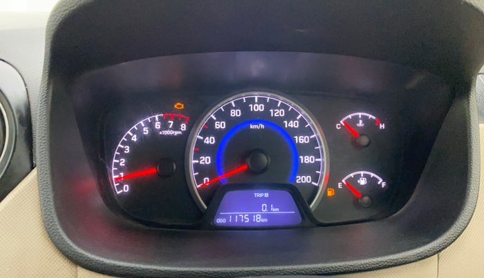 2017 Hyundai Grand i10 MAGNA 1.2 KAPPA VTVT, CNG, Manual, 1,17,518 km, Odometer Image