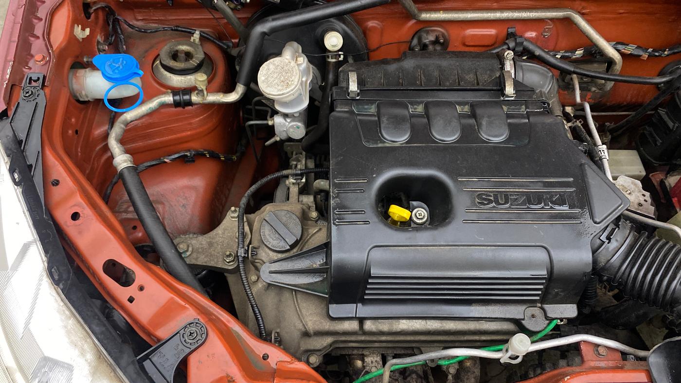 2015 Maruti Alto K10 VXI AMT, Petrol, Automatic, 61,631 km, Engine View - Right