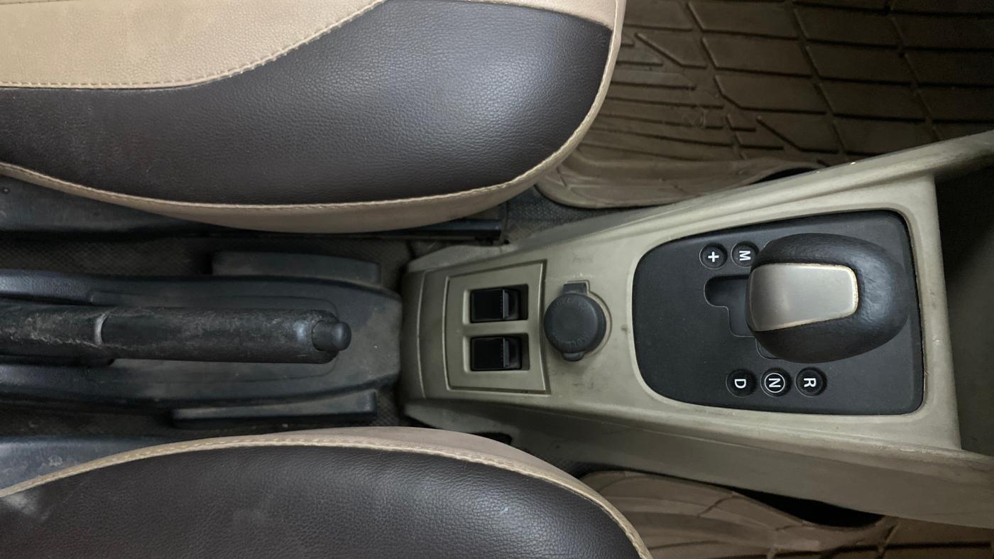 2015 Maruti Alto K10 VXI AMT, Petrol, Automatic, 61,631 km, Gear Lever