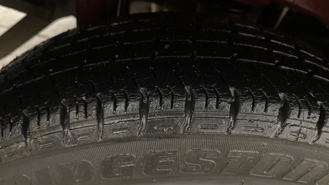 2015 Maruti Alto K10 VXI AMT, Petrol, Automatic, 61,631 km, Right Rear Tyre Tread