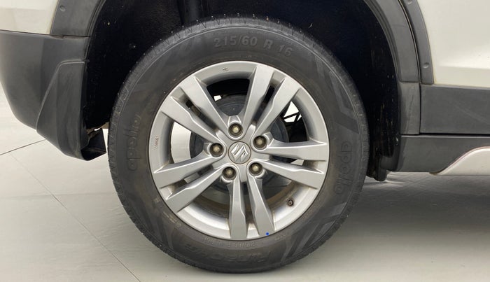 2017 Maruti Vitara Brezza ZDI PLUS, Diesel, Manual, 57,214 km, Right Rear Wheel
