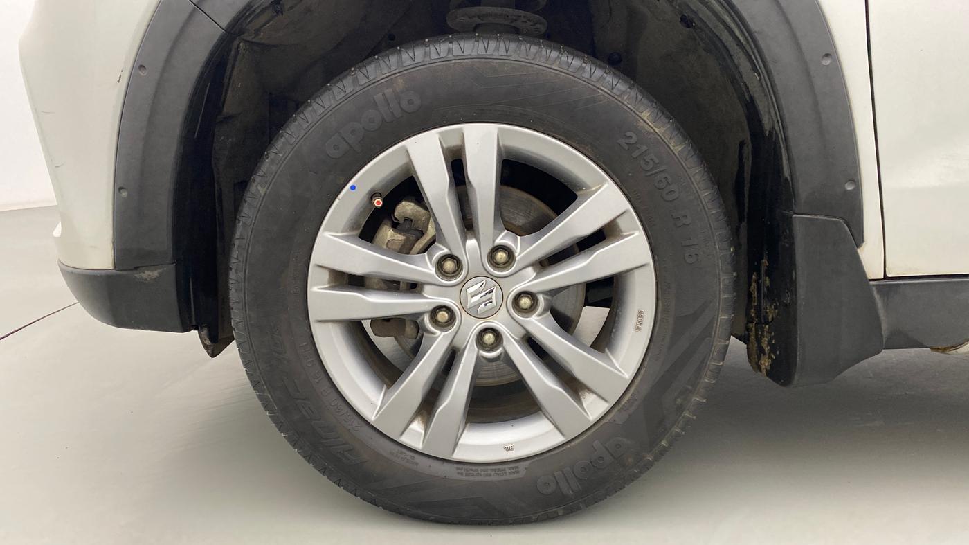 2017 Maruti Vitara Brezza ZDI PLUS, Diesel, Manual, 57,214 km, Left Front Wheel