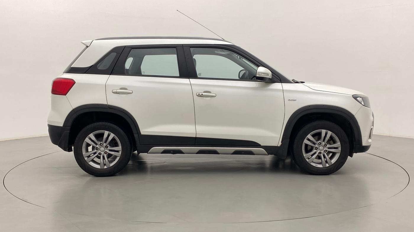 2017 Maruti Vitara Brezza ZDI PLUS, Diesel, Manual, 57,214 km, Right Side View