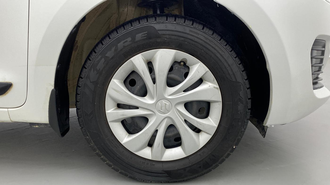 2018 Maruti Swift VXI, Petrol, Manual, 61,025 km, Right Front Wheel
