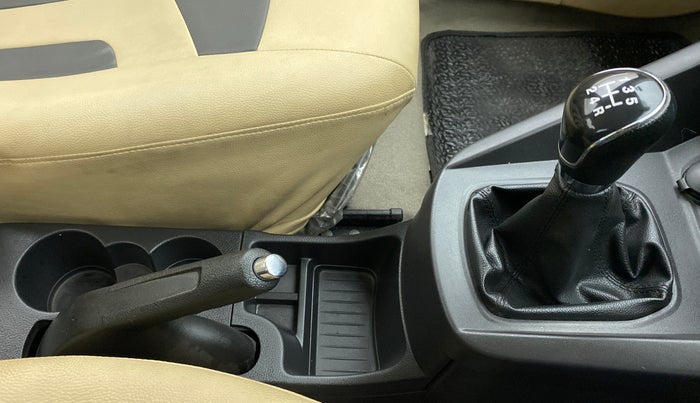 2017 Ford Figo Aspire 1.5 TITANIUM DIESEL, Diesel, Manual, 41,370 km, Gear Lever