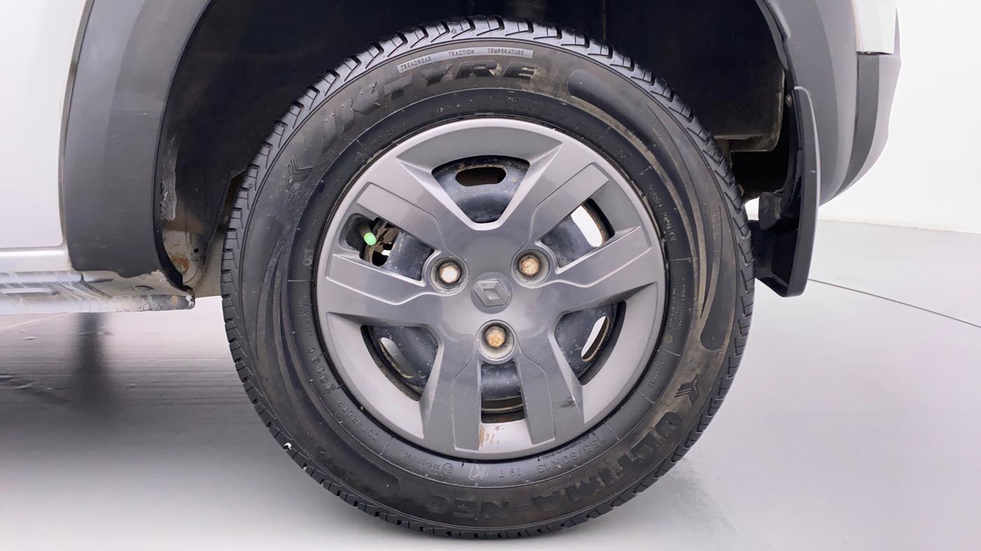 2016 Renault Kwid 1.0 RXT, Petrol, Manual, 56,374 km, Left Rear Wheel