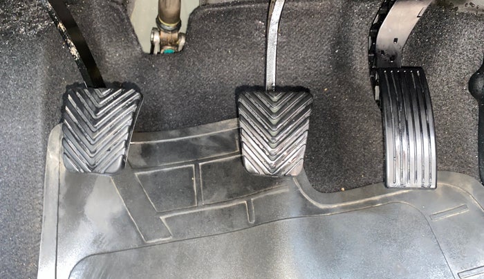 2020 Hyundai VENUE SX 1.0 TURBO, Petrol, Manual, 19,526 km, Pedals