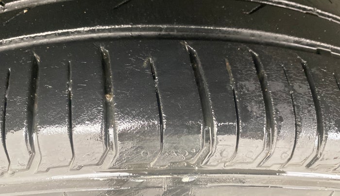 2020 Hyundai VENUE SX 1.0 TURBO, Petrol, Manual, 19,526 km, Right Rear Tyre Tread