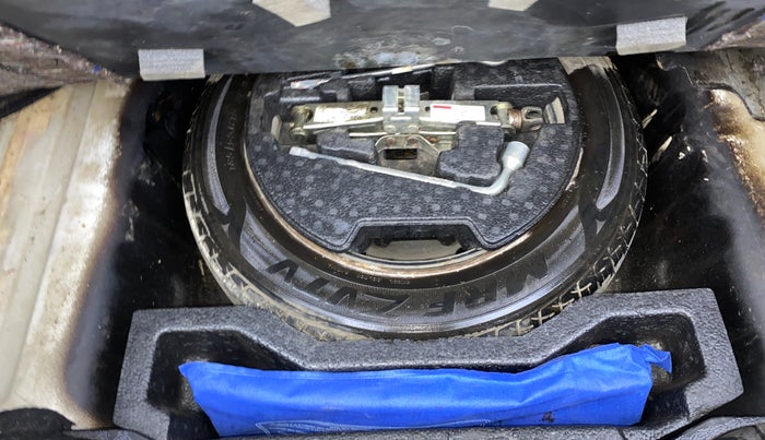 2015 Maruti Ciaz ZXI, Petrol, Manual, 70,857 km, Spare Tyre