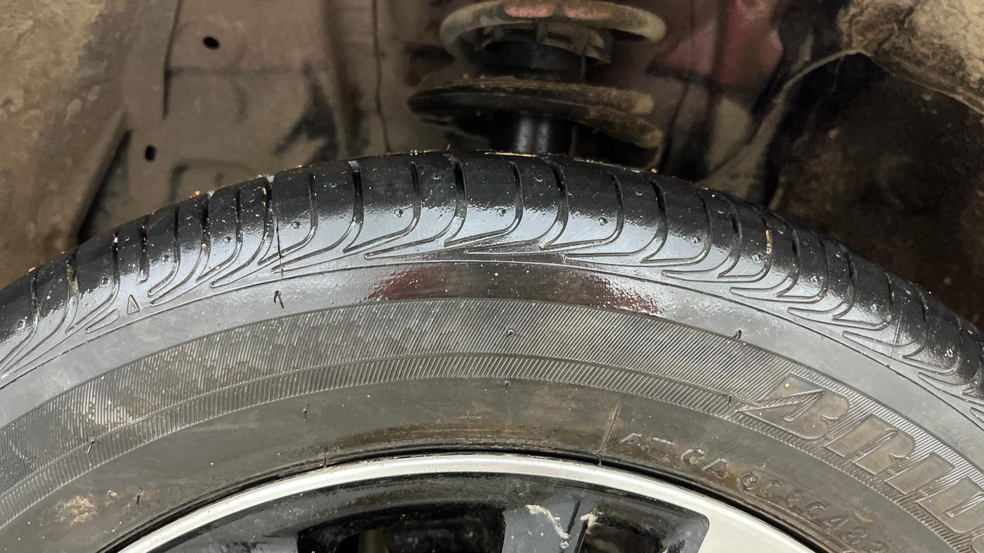 2021 Toyota YARIS G MT, Petrol, Manual, 38,329 km, Left Front Tyre Tread