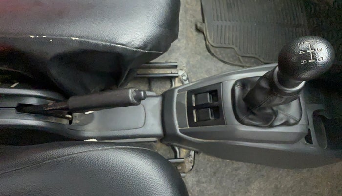 2019 Maruti Alto 800 VXI, Petrol, Manual, 45,377 km, Gear Lever