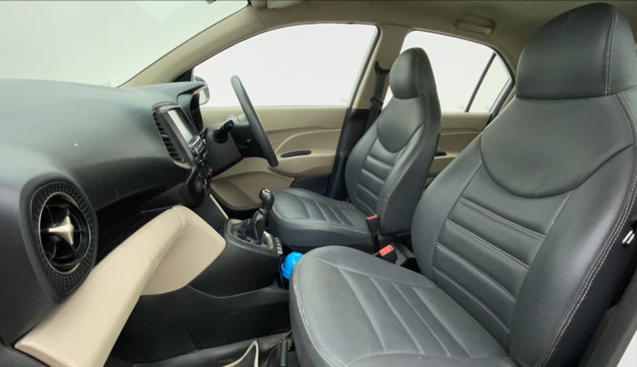 2018 Hyundai NEW SANTRO 1.1 SPORTZ MT CNG, CNG, Manual, 73,520 km, Right Side Front Door Cabin