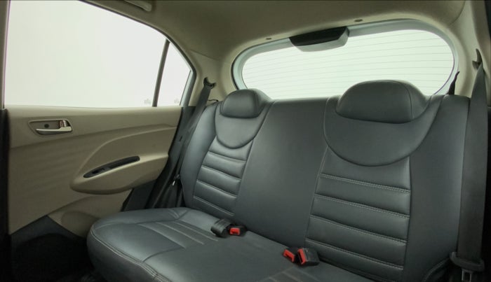 2018 Hyundai NEW SANTRO 1.1 SPORTZ MT CNG, CNG, Manual, 73,520 km, Right Side Rear Door Cabin