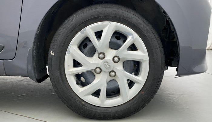 2019 Hyundai Grand i10 1.2 KAPPA SPORTZ (O), Petrol, Manual, 28,787 km, Right Front Wheel
