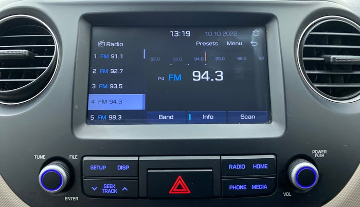 2019 Hyundai Grand i10 1.2 KAPPA SPORTZ (O), Petrol, Manual, 28,787 km, Infotainment System