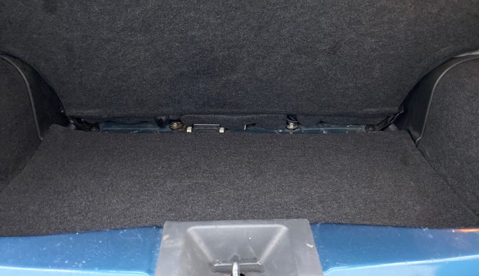 2016 Nissan Micra XV CVT, Petrol, Automatic, 51,567 km, Boot Inside