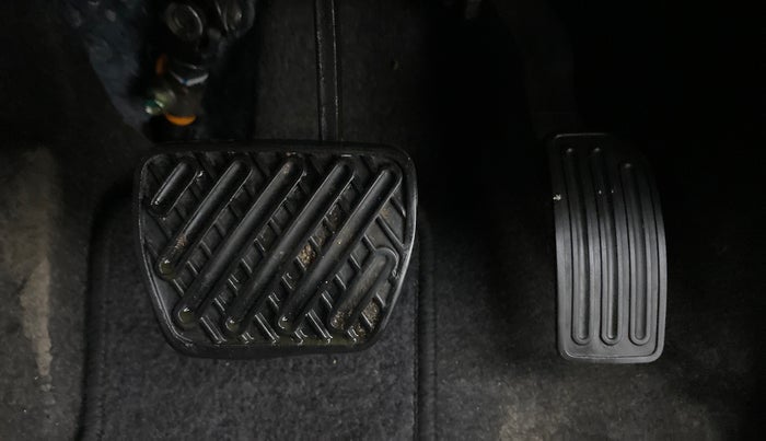 2016 Nissan Micra XV CVT, Petrol, Automatic, 51,567 km, Pedals