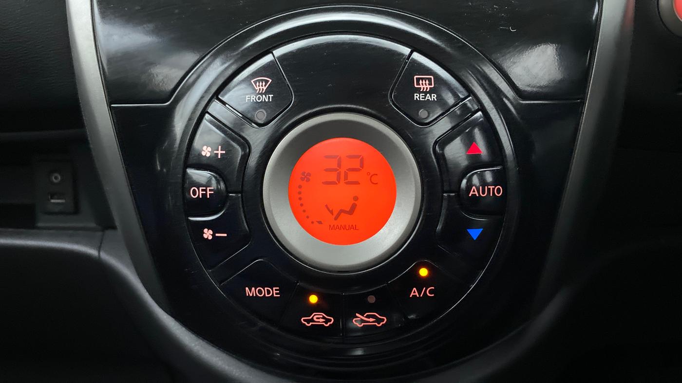 2016 Nissan Micra XV CVT, Petrol, Automatic, 51,567 km, Automatic Climate Control