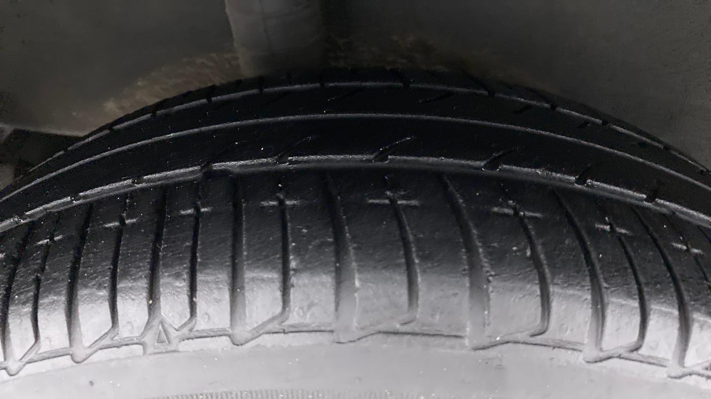 2016 Nissan Micra XV CVT, Petrol, Automatic, 51,567 km, Right Rear Tyre Tread