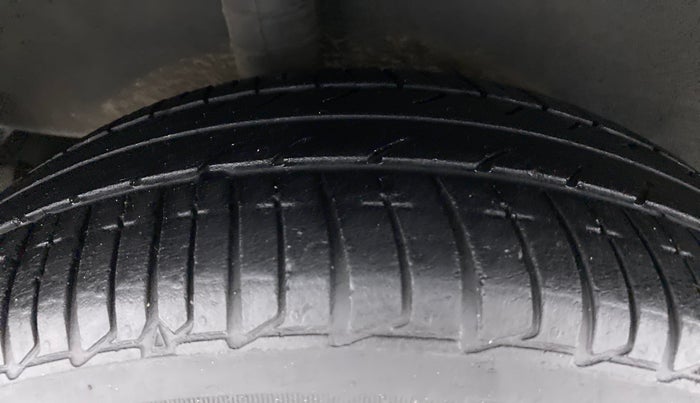 2016 Nissan Micra XV CVT, Petrol, Automatic, 51,567 km, Right Rear Tyre Tread